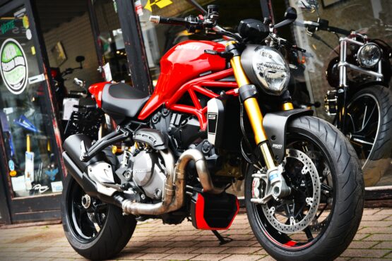 DUCATI MONSTER 1200 S – Image 5