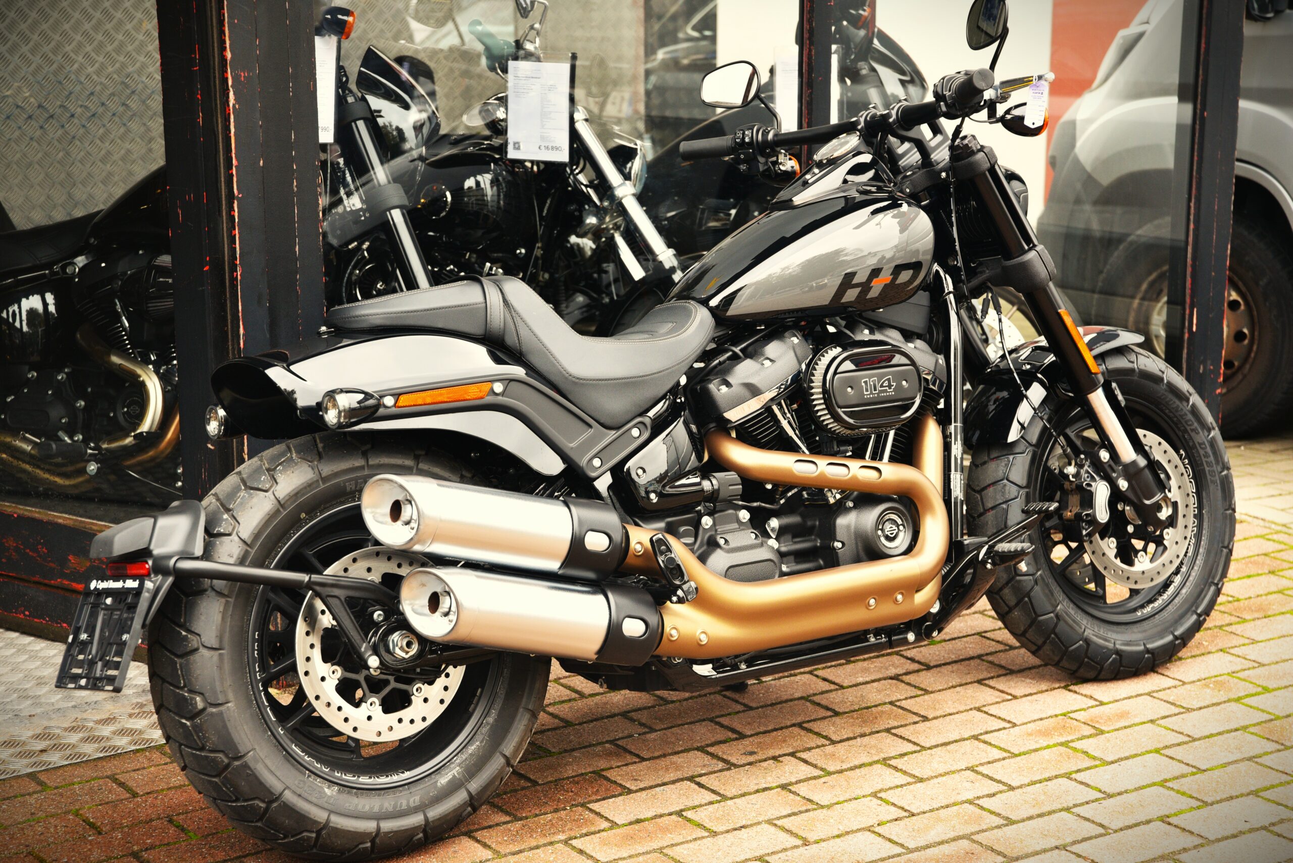HARLEY DAVIDSON FAT BOB 114 2025 – Image 3