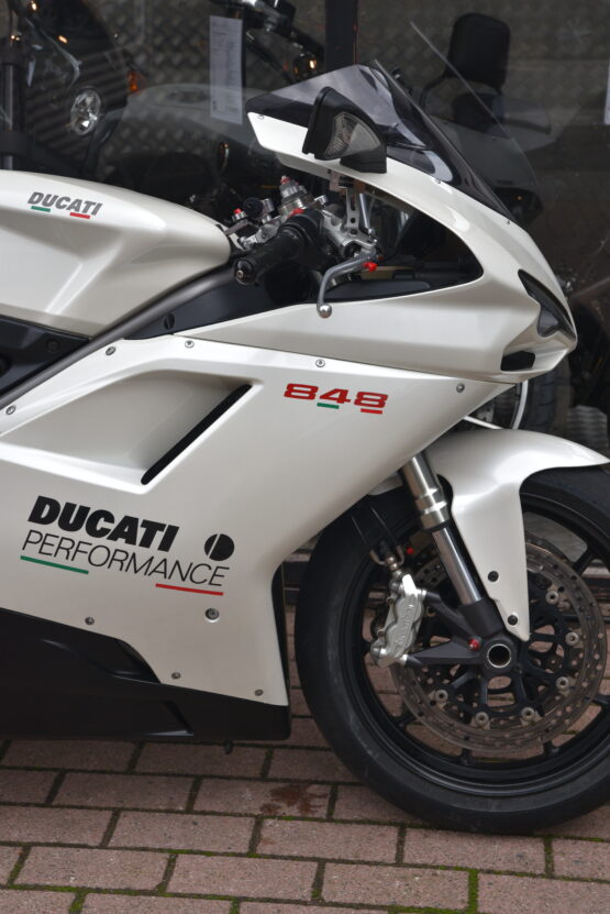 DUCATI 848 – Image 4