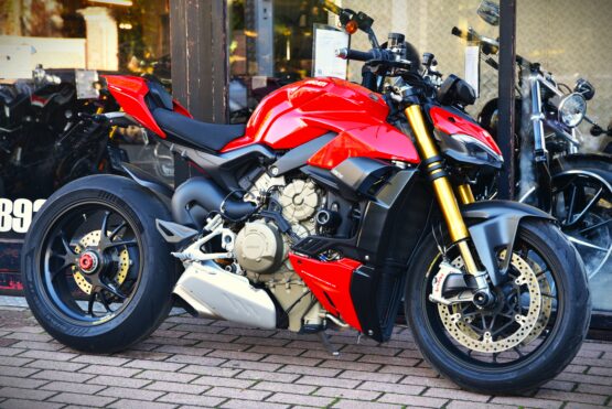 DUCATI STREETFIGHTER V4S (TVAC)