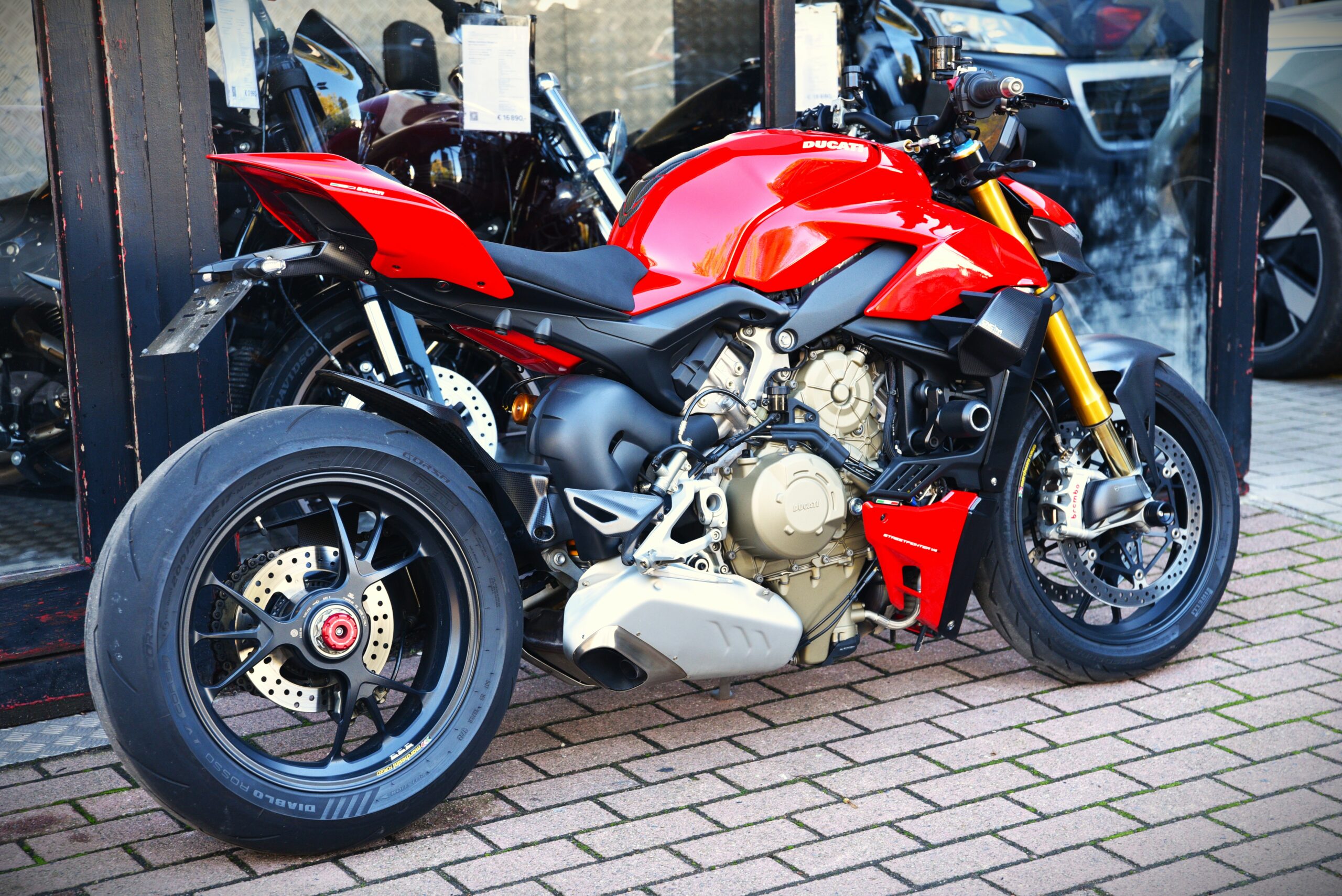 DUCATI STREETFIGHTER V4S (TVAC) – Image 3