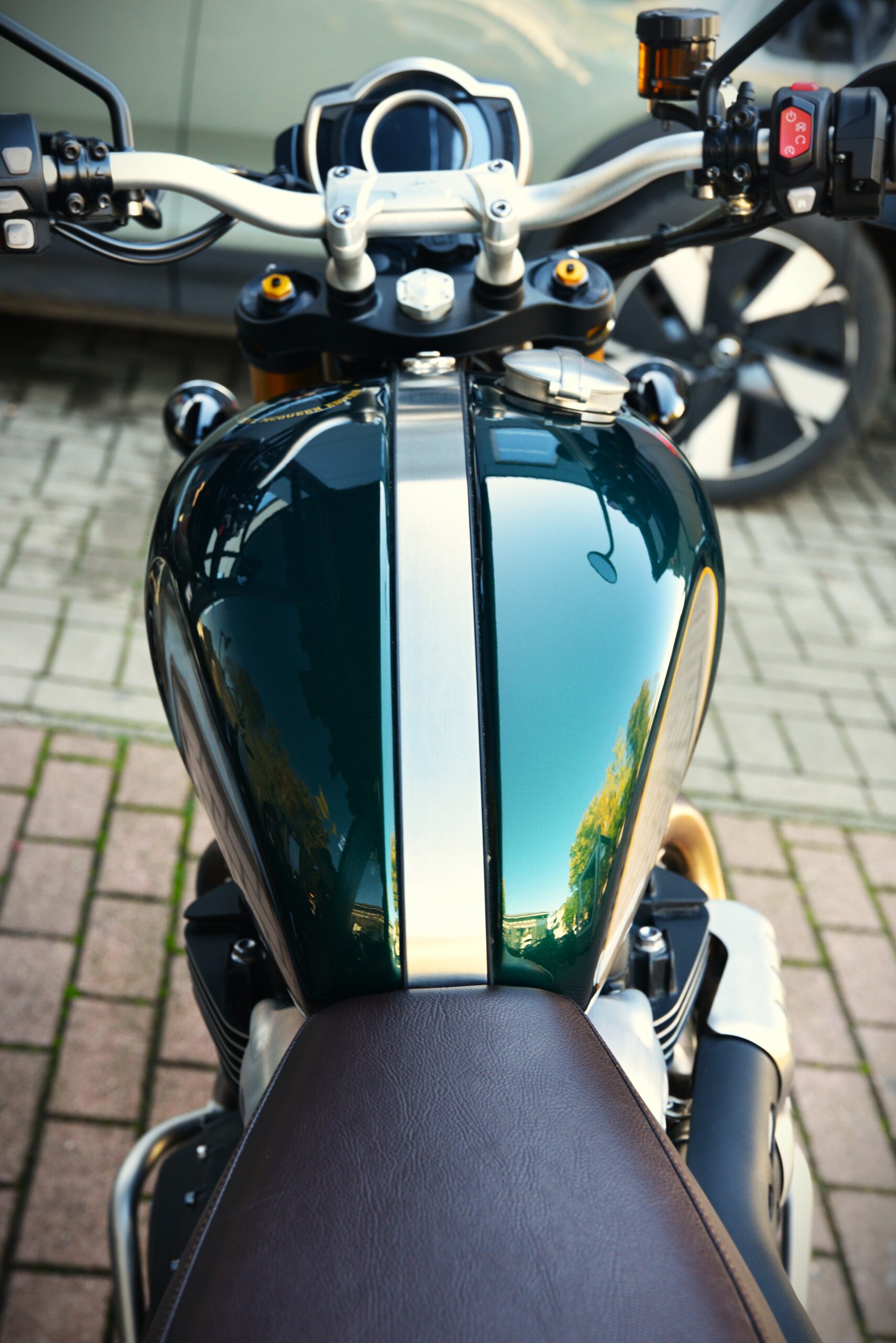 TRIUMPH SCRAMBLER 1200 STEVE MCQUEEN EDITION – Image 7