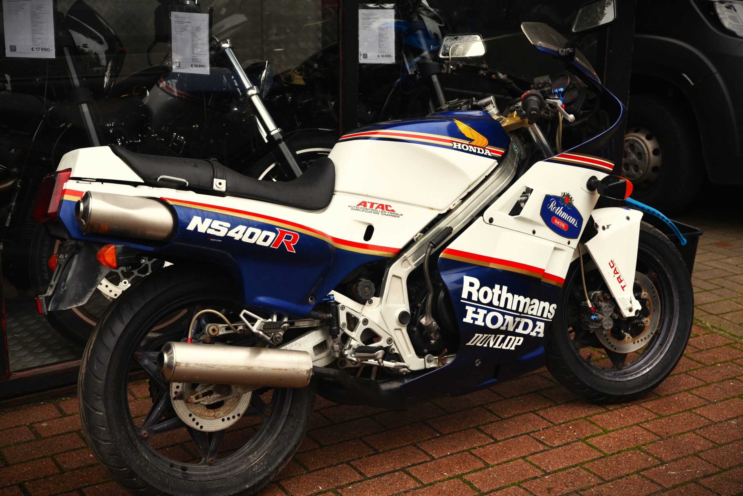 HONDA NS 400 R ROTHMANS – Image 3