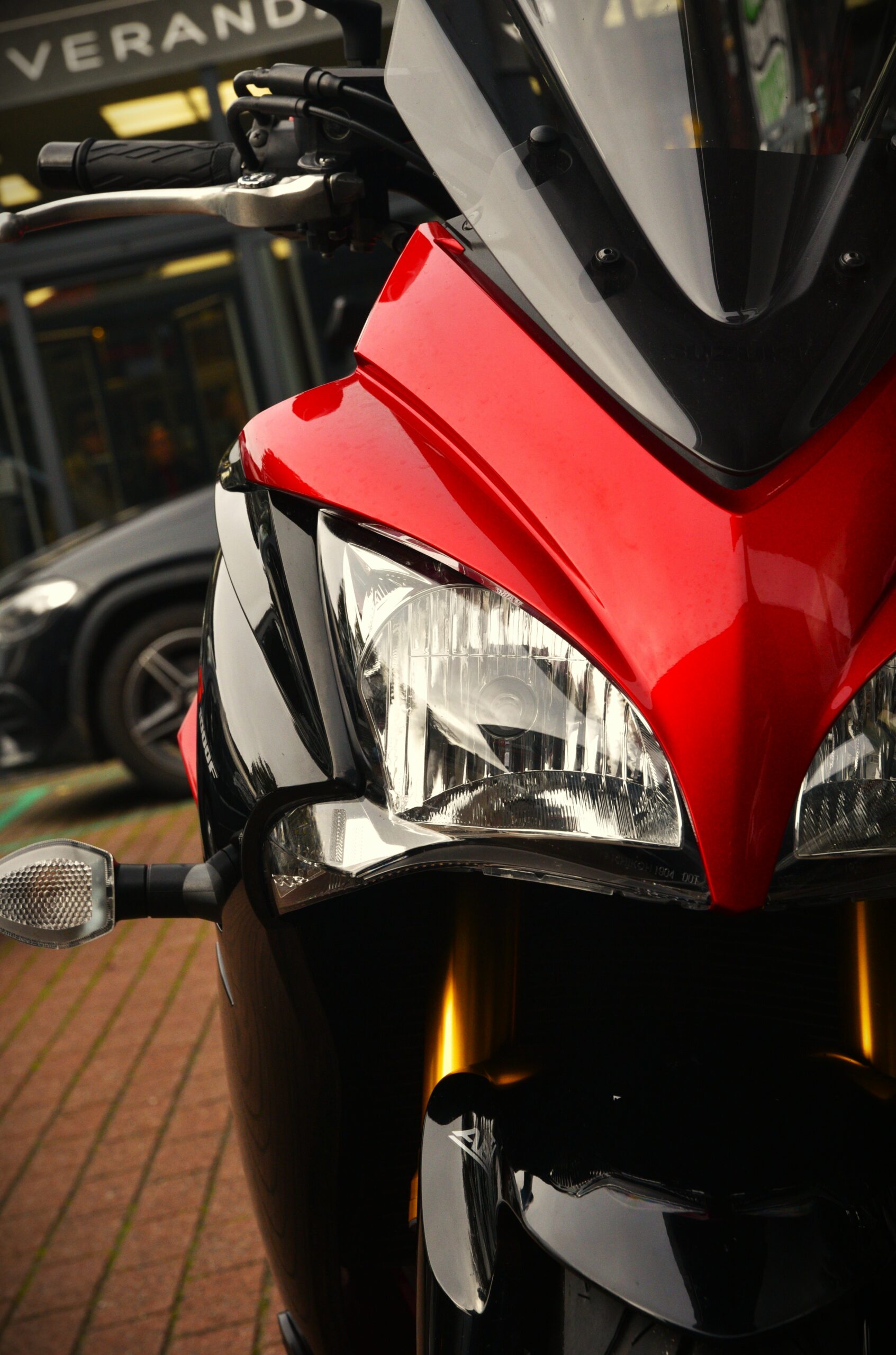SUZUKI GSX-S 1000 F – Image 8