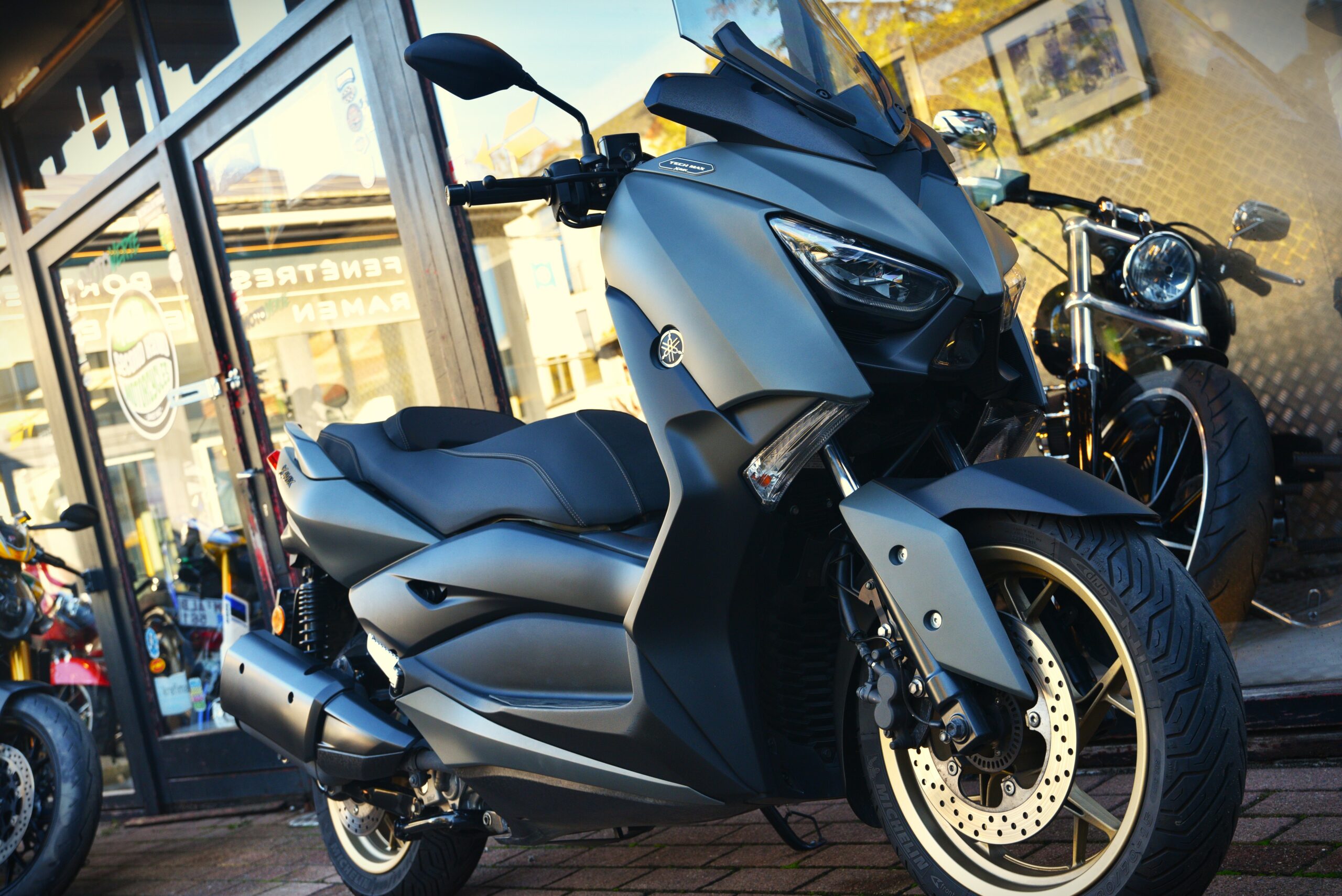YAMAHA X-MAX 300 TECH MAX – Image 5
