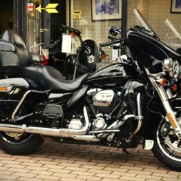 HARLEY DAVIDSON ULTRA LIMITED 107 (TVAC)