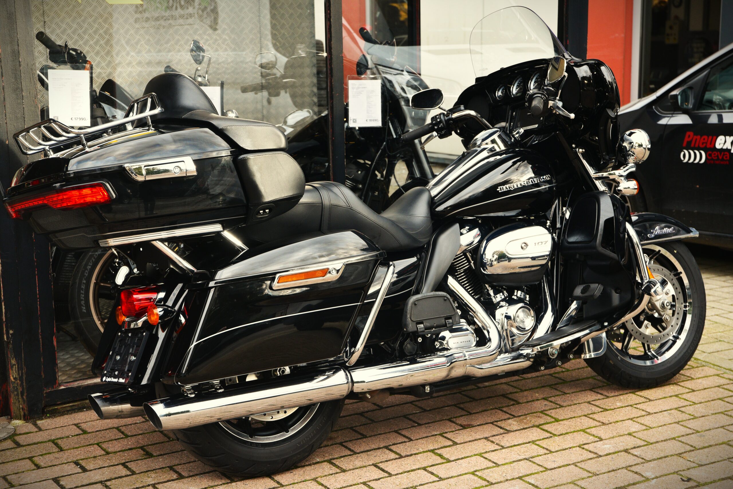 HARLEY DAVIDSON ULTRA LIMITED 107 (TVAC) – Image 3