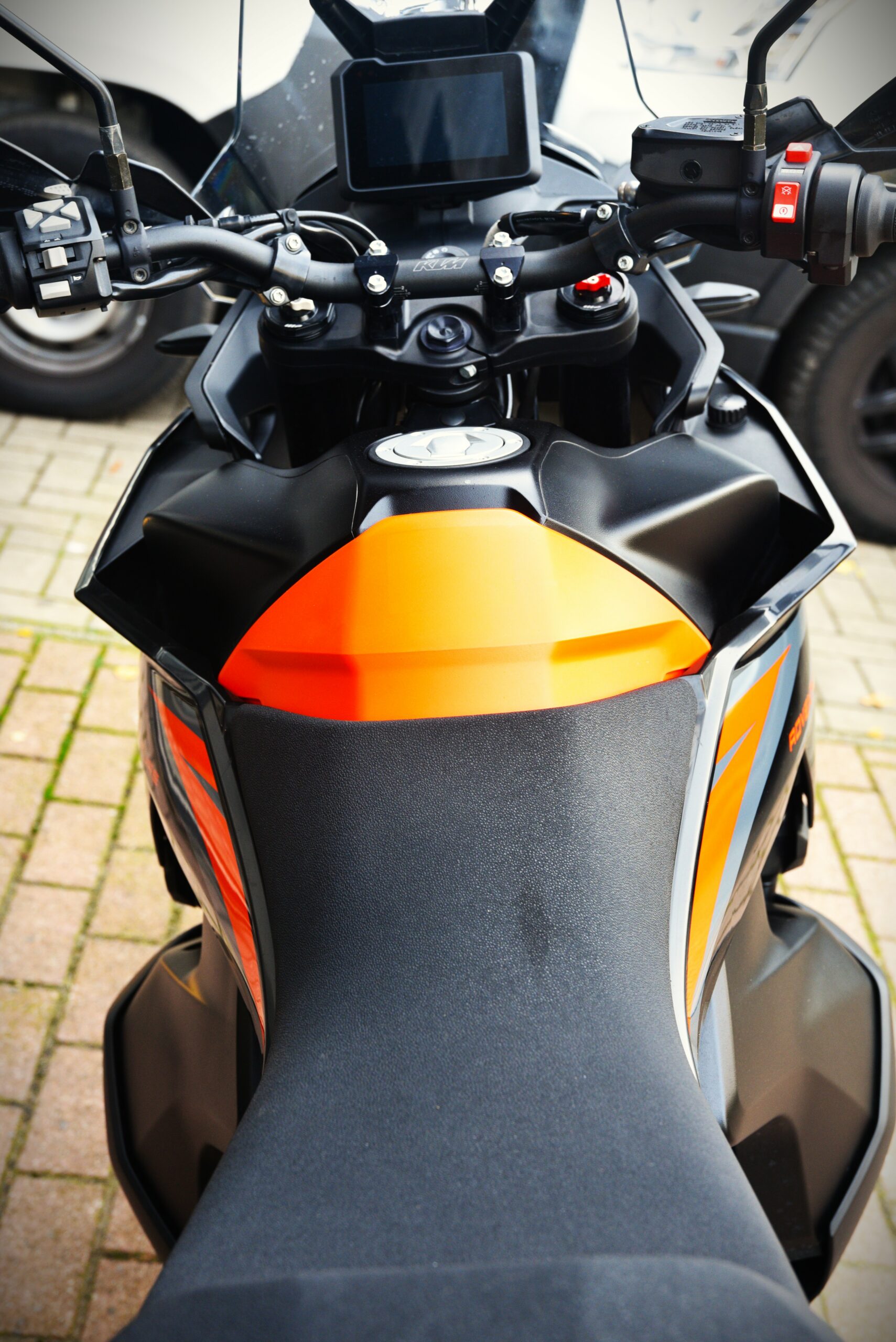 KTM 890 ADVENTURE – Image 7