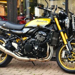 KAWASAKI Z 900 RS SE