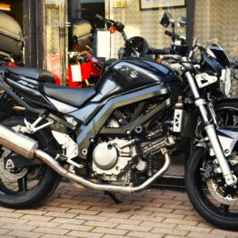 SUZUKI SV 650