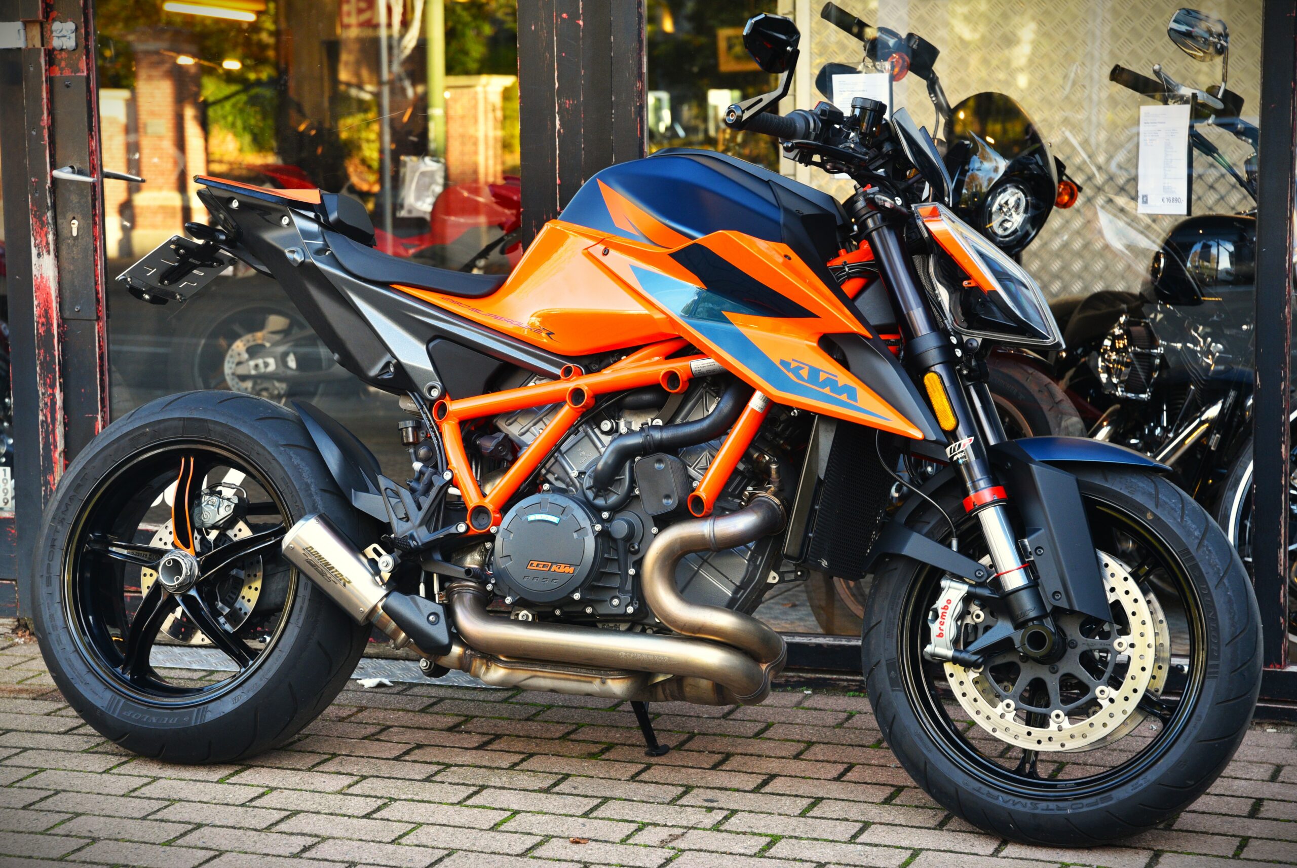 KTM 1290 SUPER DUKE R