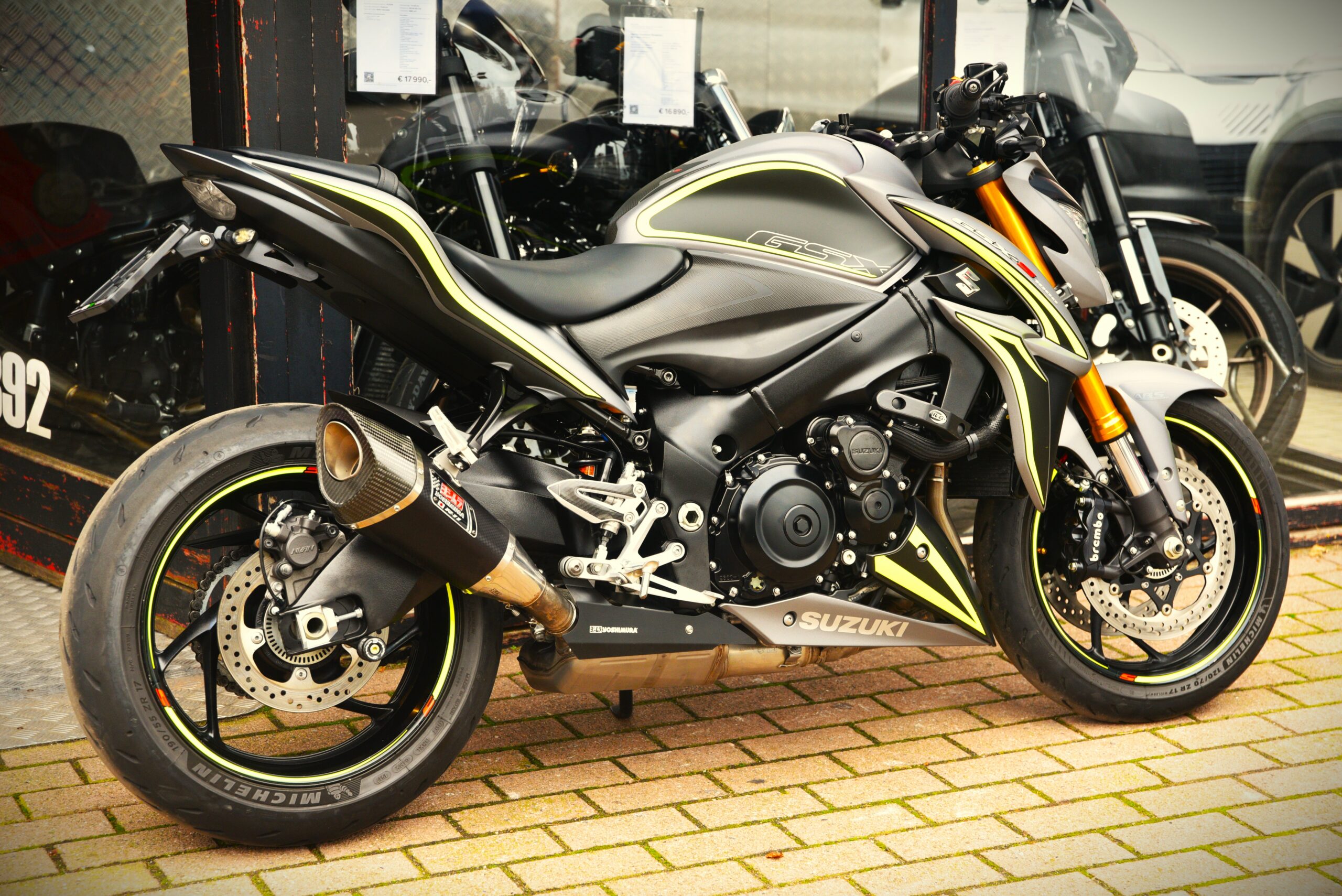 SUZUKI GSX-S 1000 – Image 3