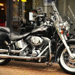 HARLEY DAVIDSON 103 SOFTAIL DELUXE
