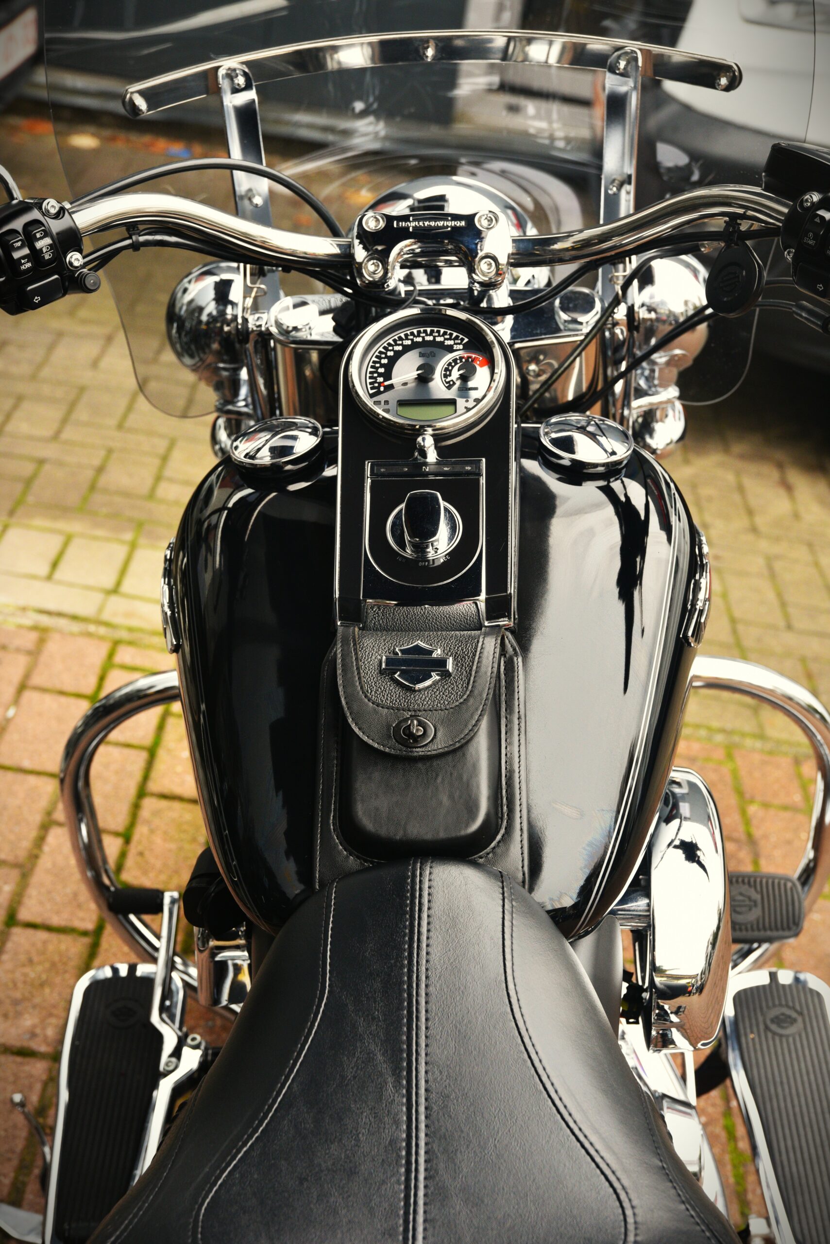 HARLEY DAVIDSON 103 SOFTAIL DELUXE – Image 7