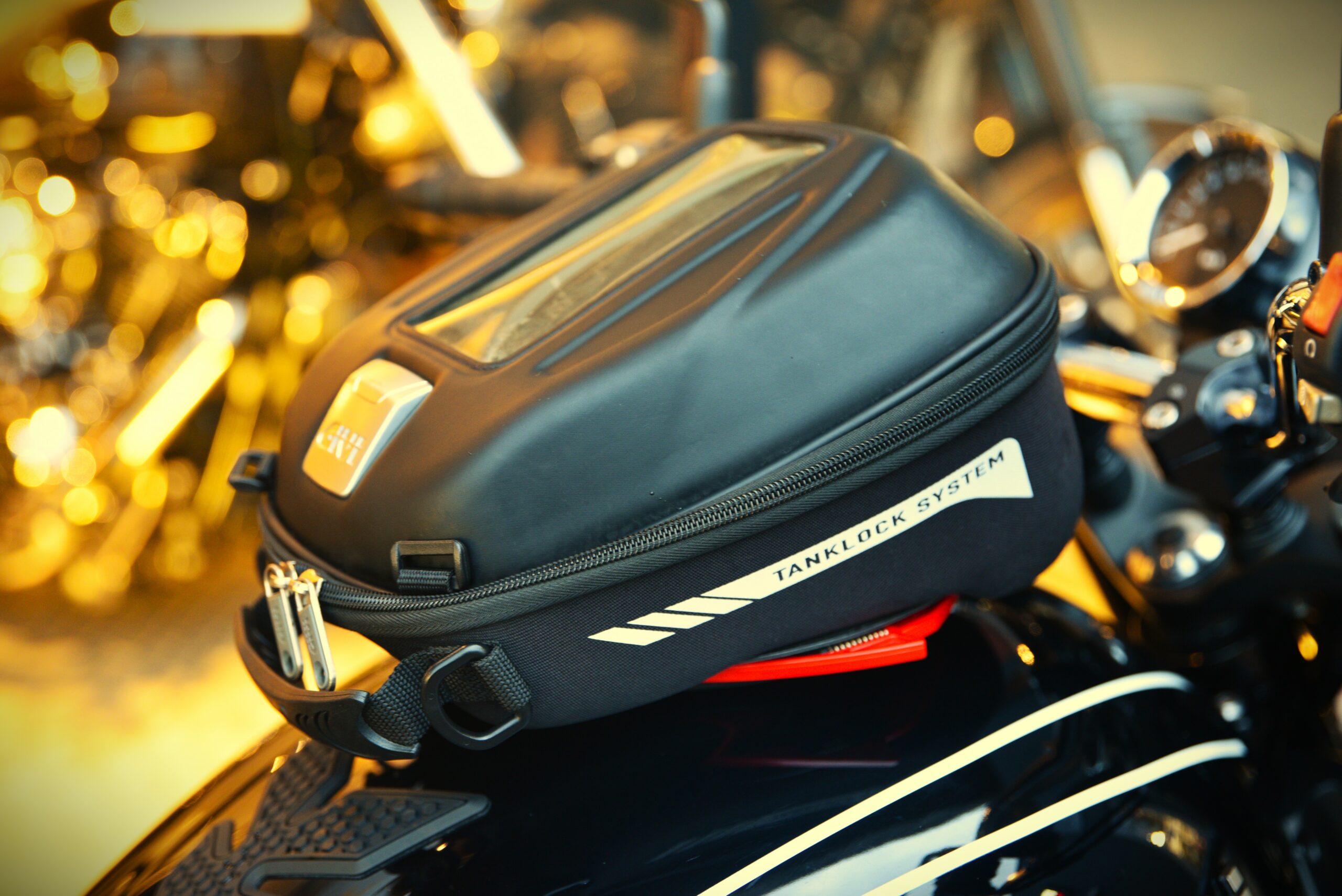 KAWASAKI Z 900 RS – Image 8