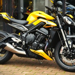 TRIUMPH 765 STREET TRIPLE RS
