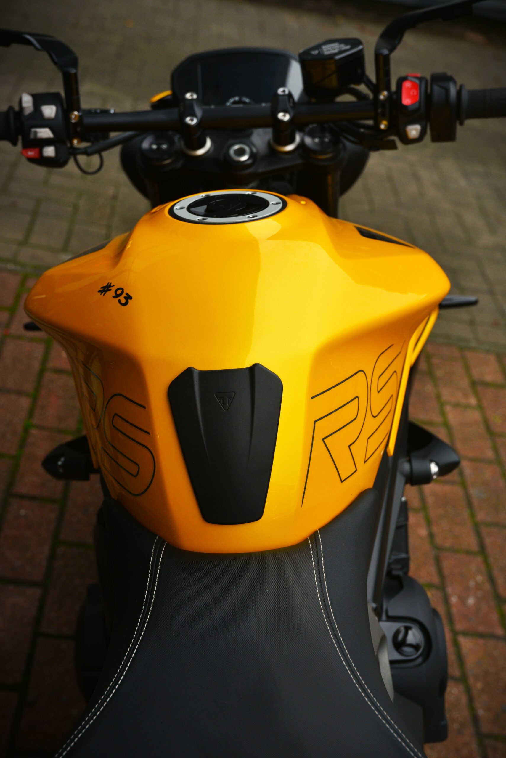 TRIUMPH 765 STREET TRIPLE RS – Image 7