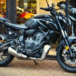 YAMAHA MT-07