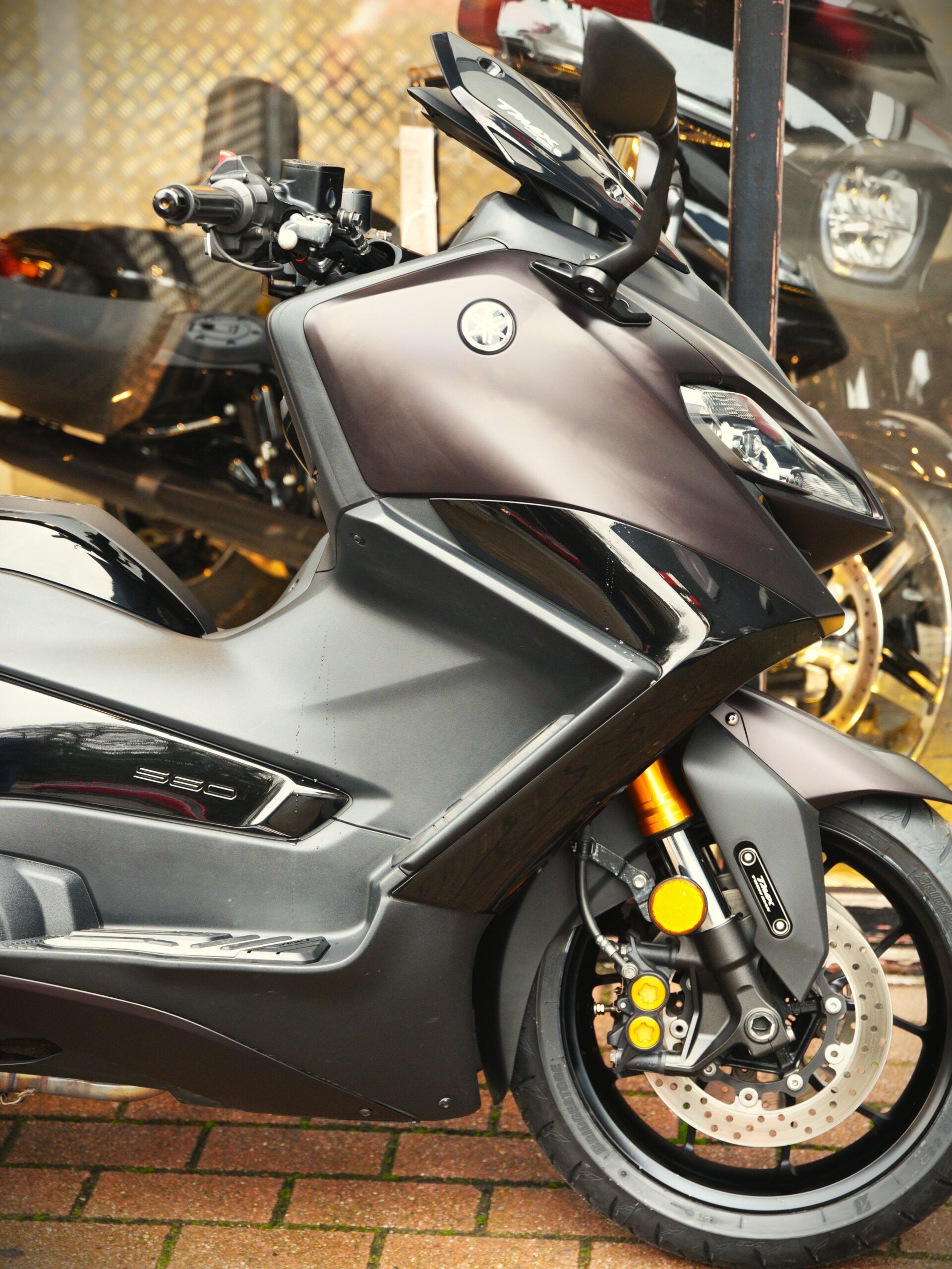 YAMAHA TMAX 560 TECH MAX – Image 4