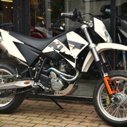 KTM 640 LC4 SUPERMOTO