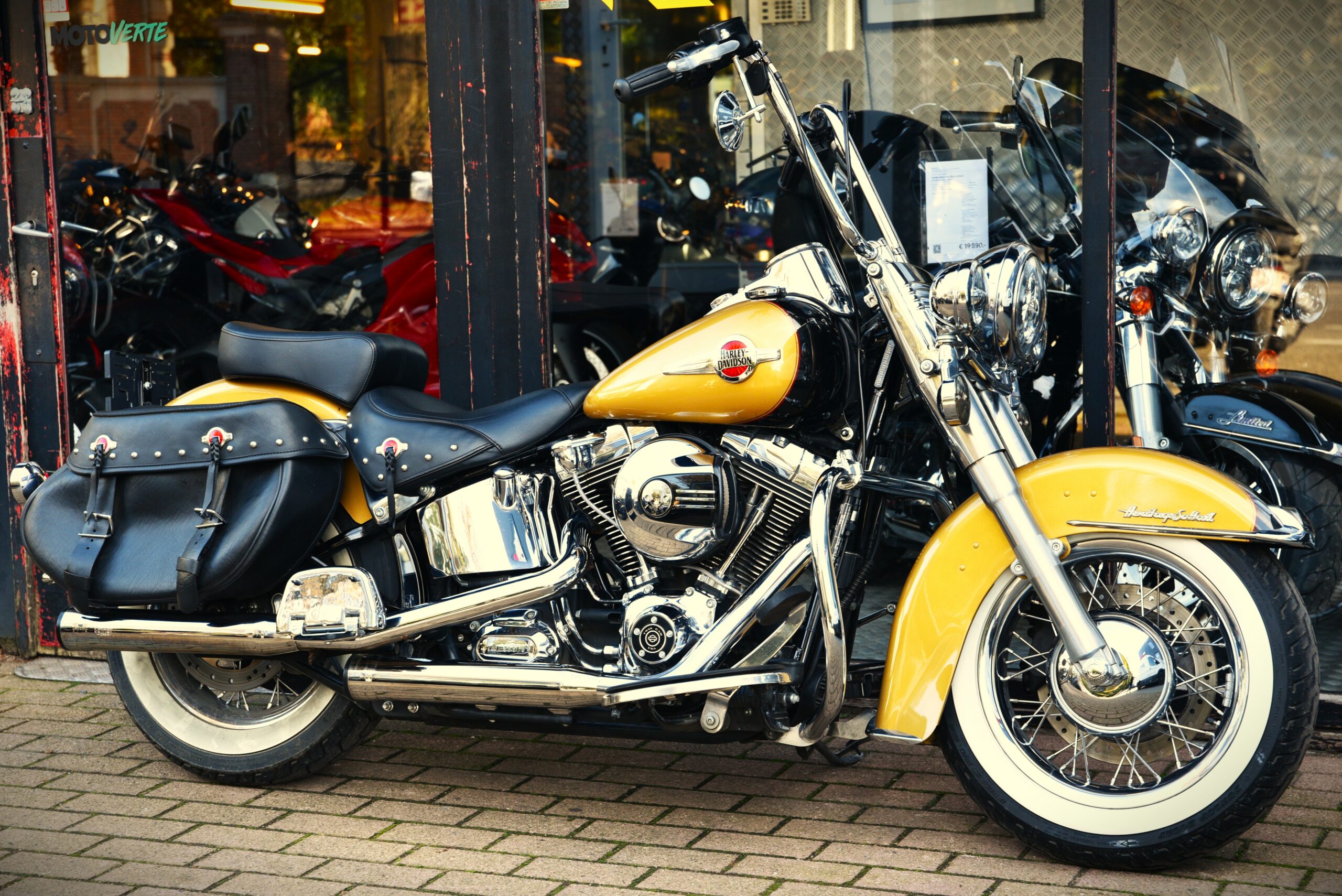 HARLEY DAVIDSON 103 HERITAGE SOFTAIL CLASSIC