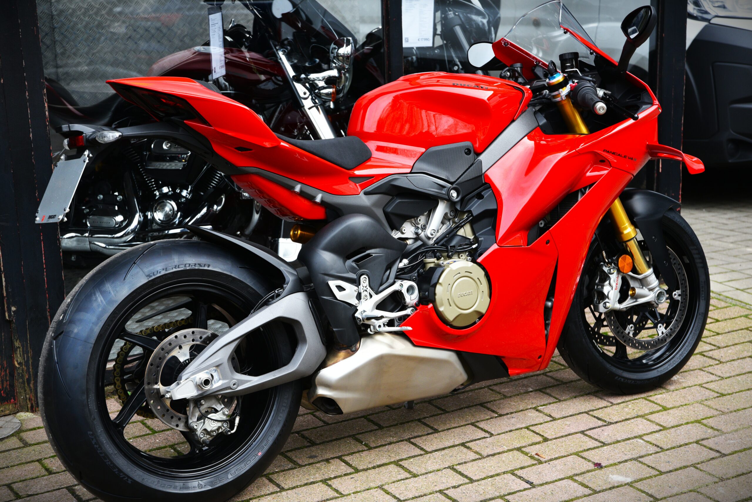 DUCATI PANIGALE V4S – Image 3