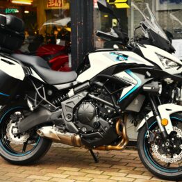 KAWASAKI VERSYS 650 GRAND TOURER