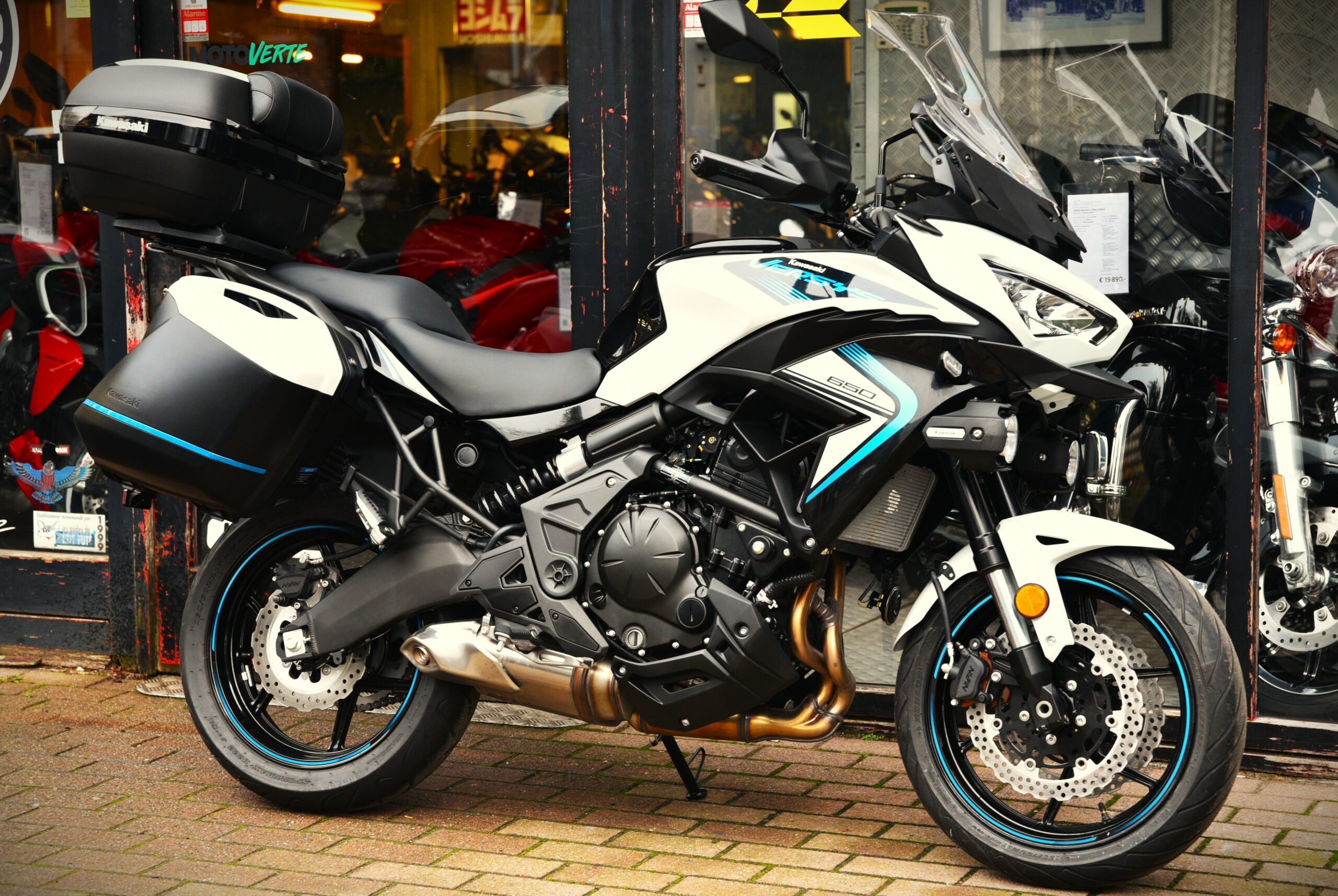 KAWASAKI VERSYS 650 GRAND TOURER
