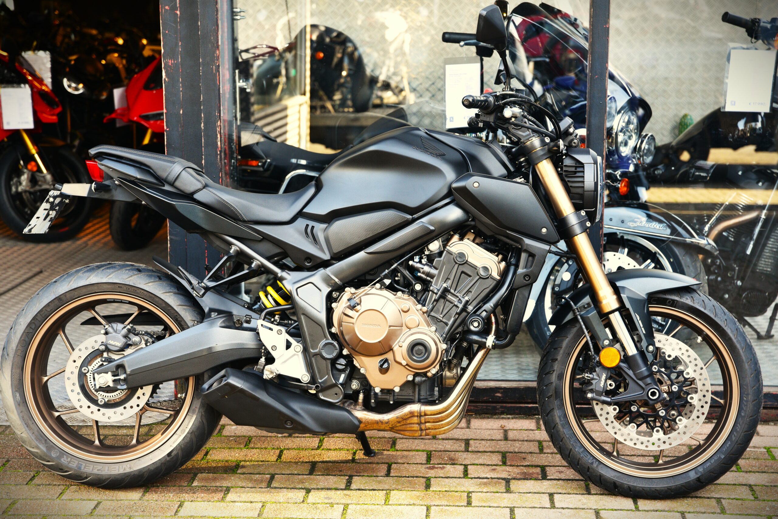 HONDA CB 650 R – Image 2