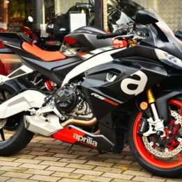 APRILIA RS 660