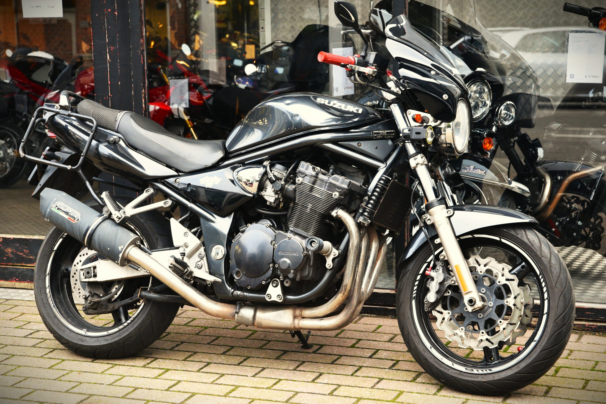 SUZUKI BANDIT 1200