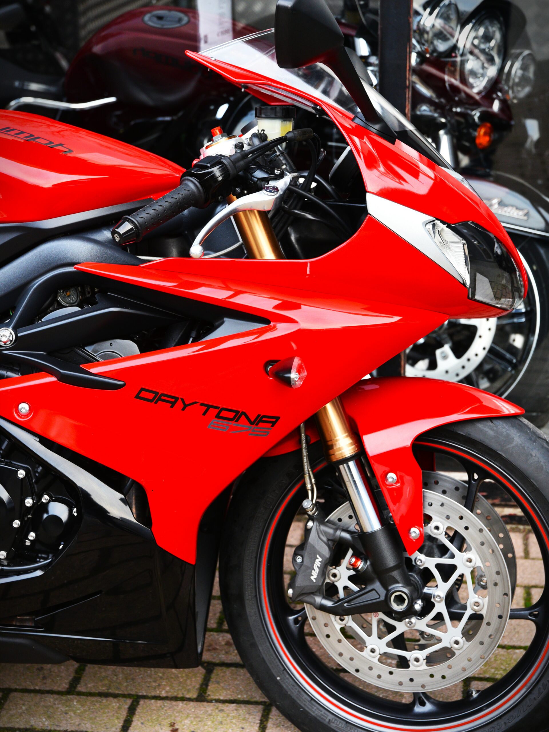 TRIUMPH DAYTONA 675 – Image 4