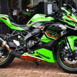 KAWASAKI NINJA ZX-4 RR PERFORMANCE KRT