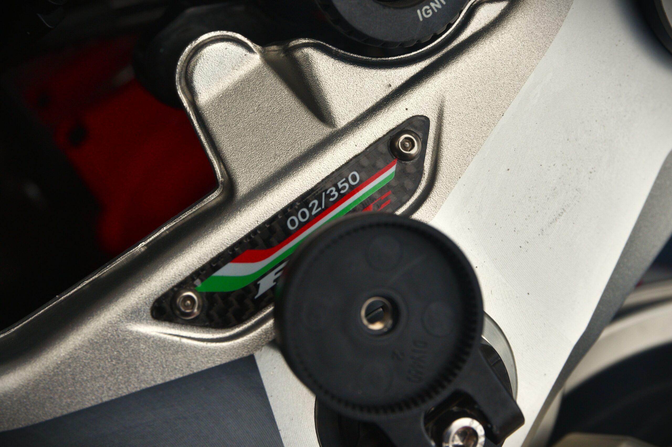 MV AGUSTA F3 800 RC – Image 8