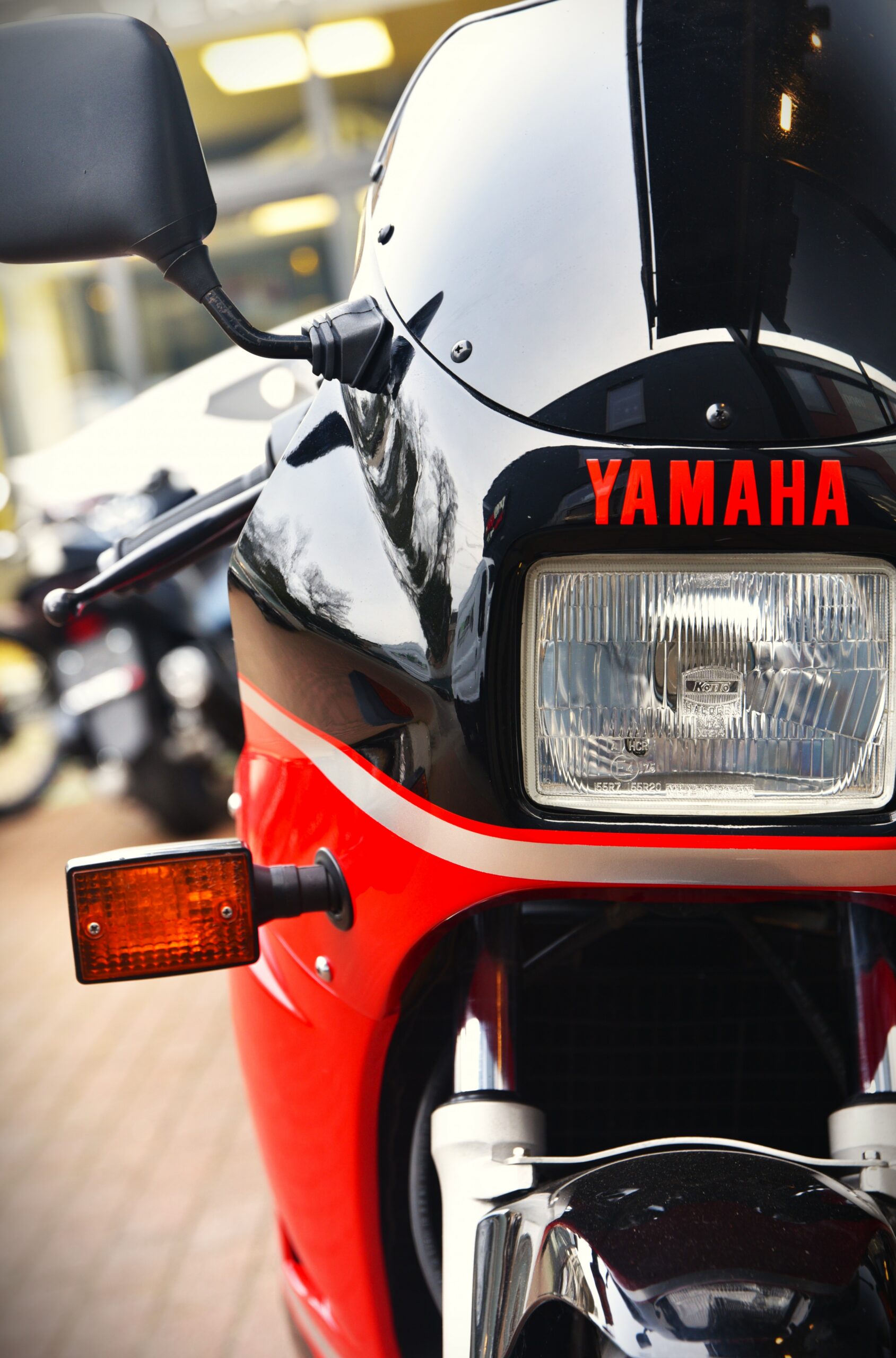 YAMAHA RD 500 LC – Image 9