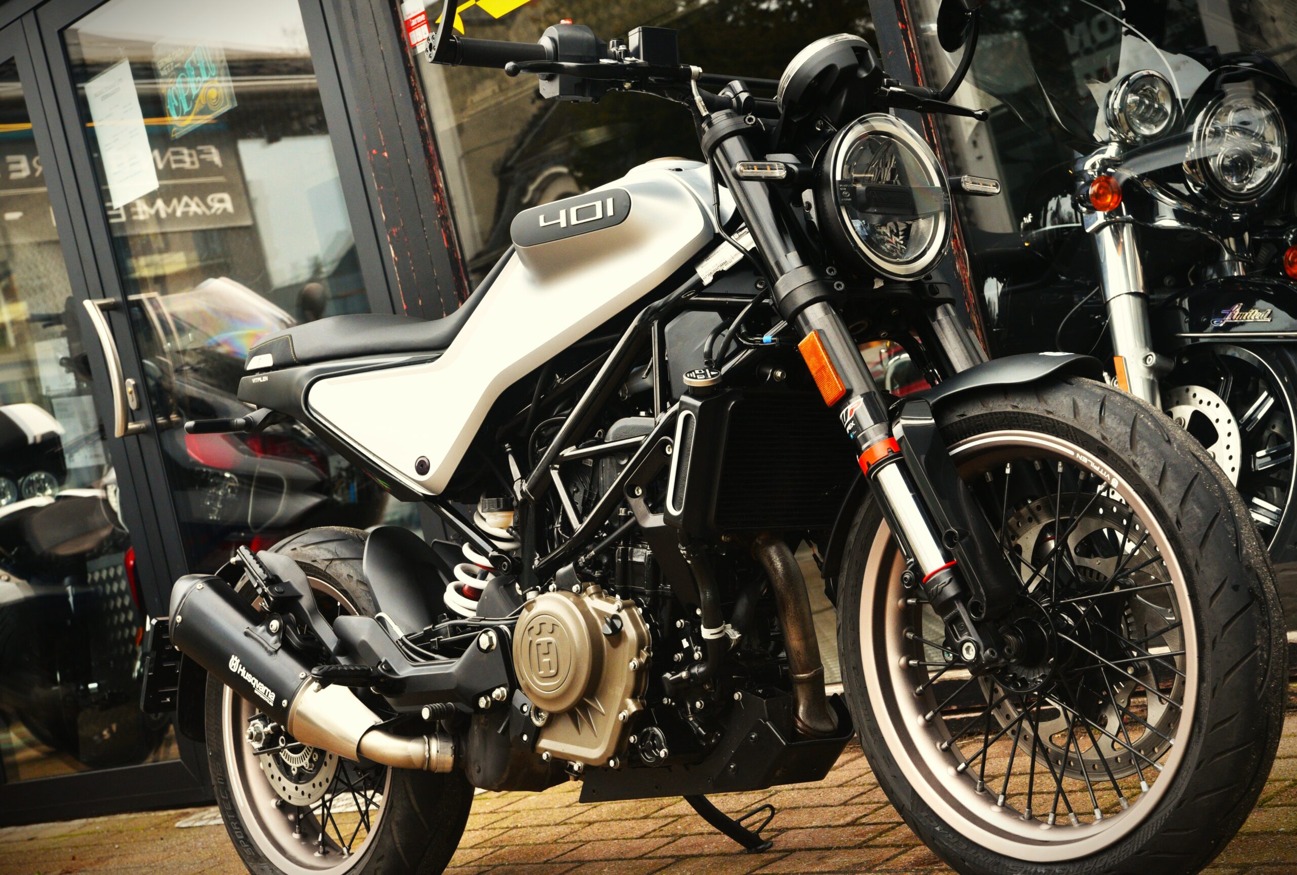 HUSQVARNA VITPILEN 401 – Image 5