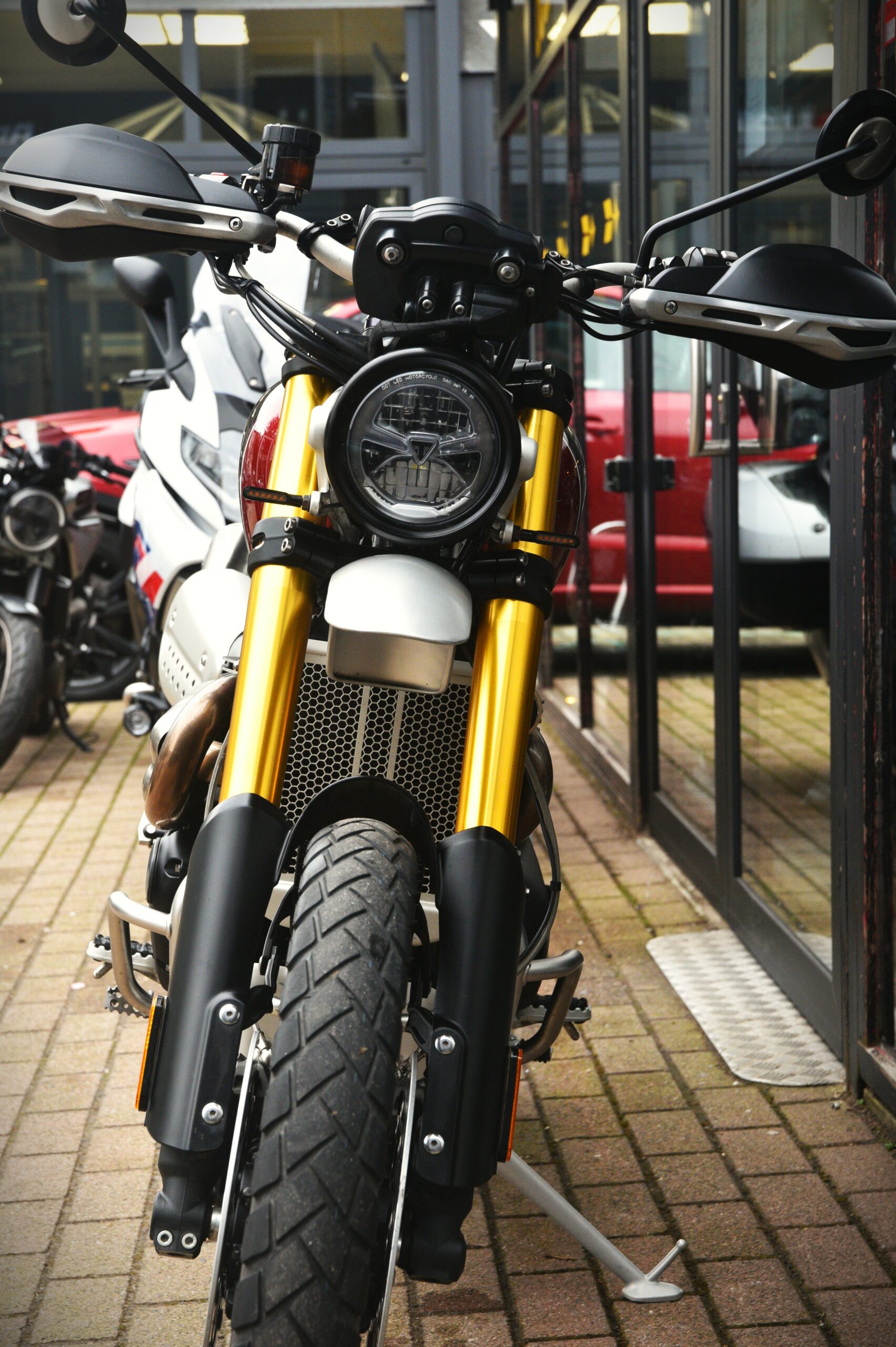 TRIUMPH SCRAMBLER 1200 XE – Image 6