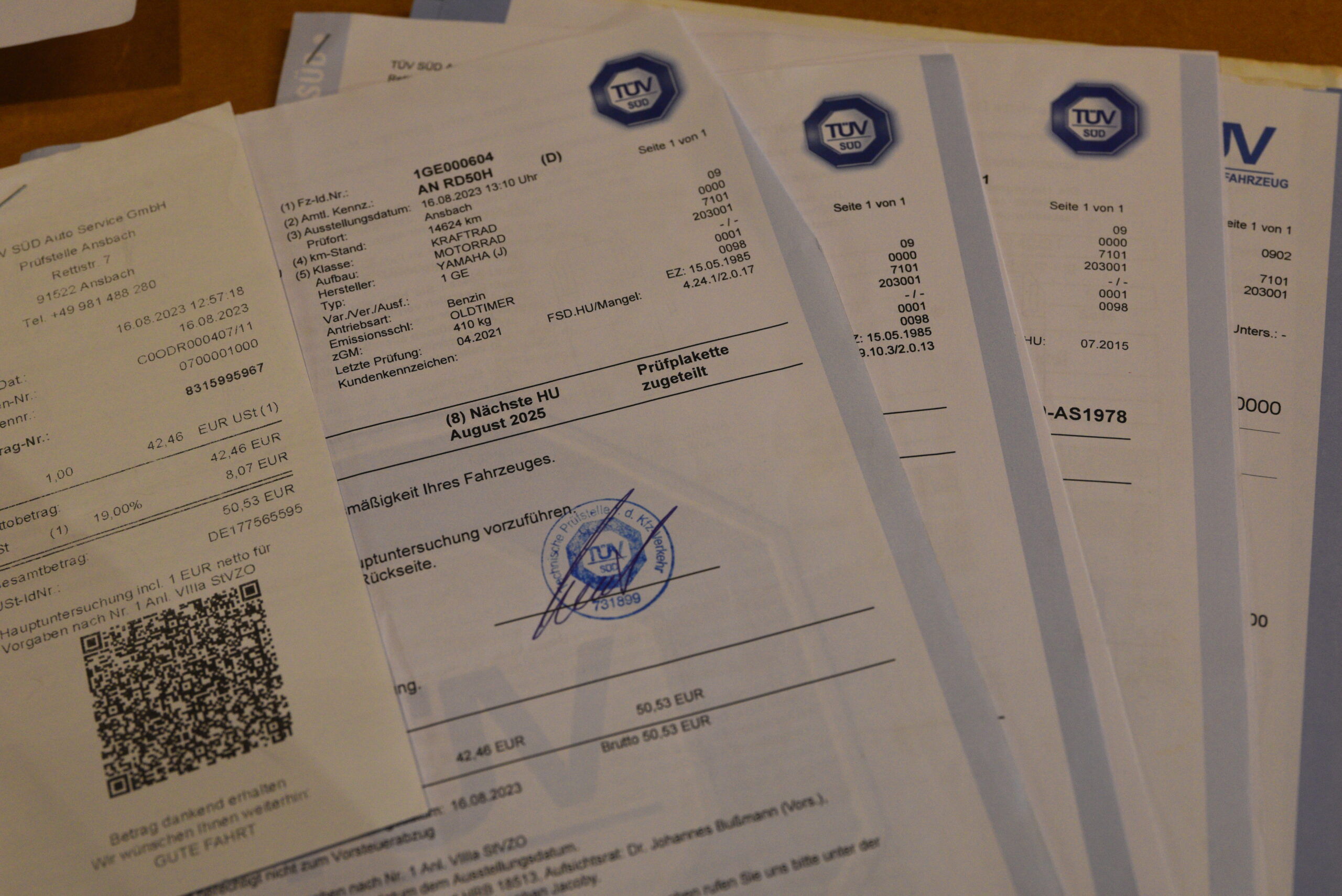 YAMAHA RD 500 LC – Image 10