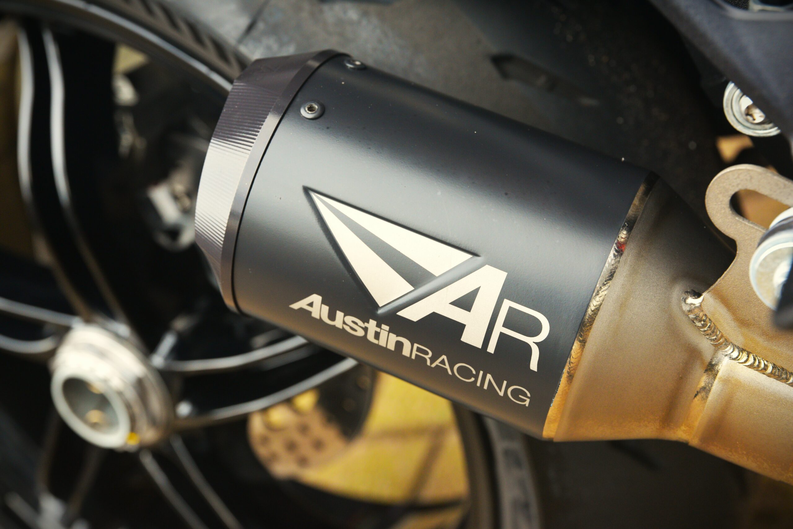 KTM 1390 SUPER DUKE R – Image 8