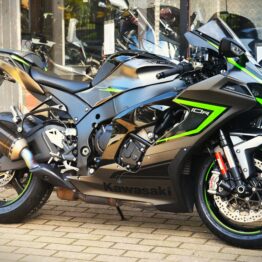 KAWASAKI NINJA ZX-10 R