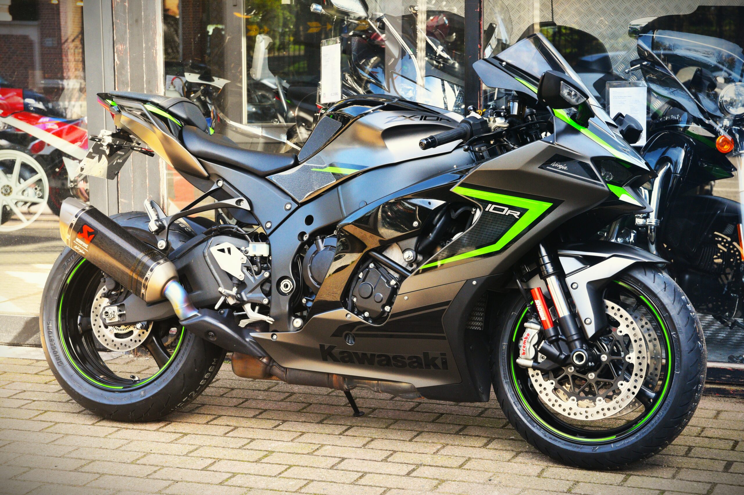 KAWASAKI NINJA ZX-10 R