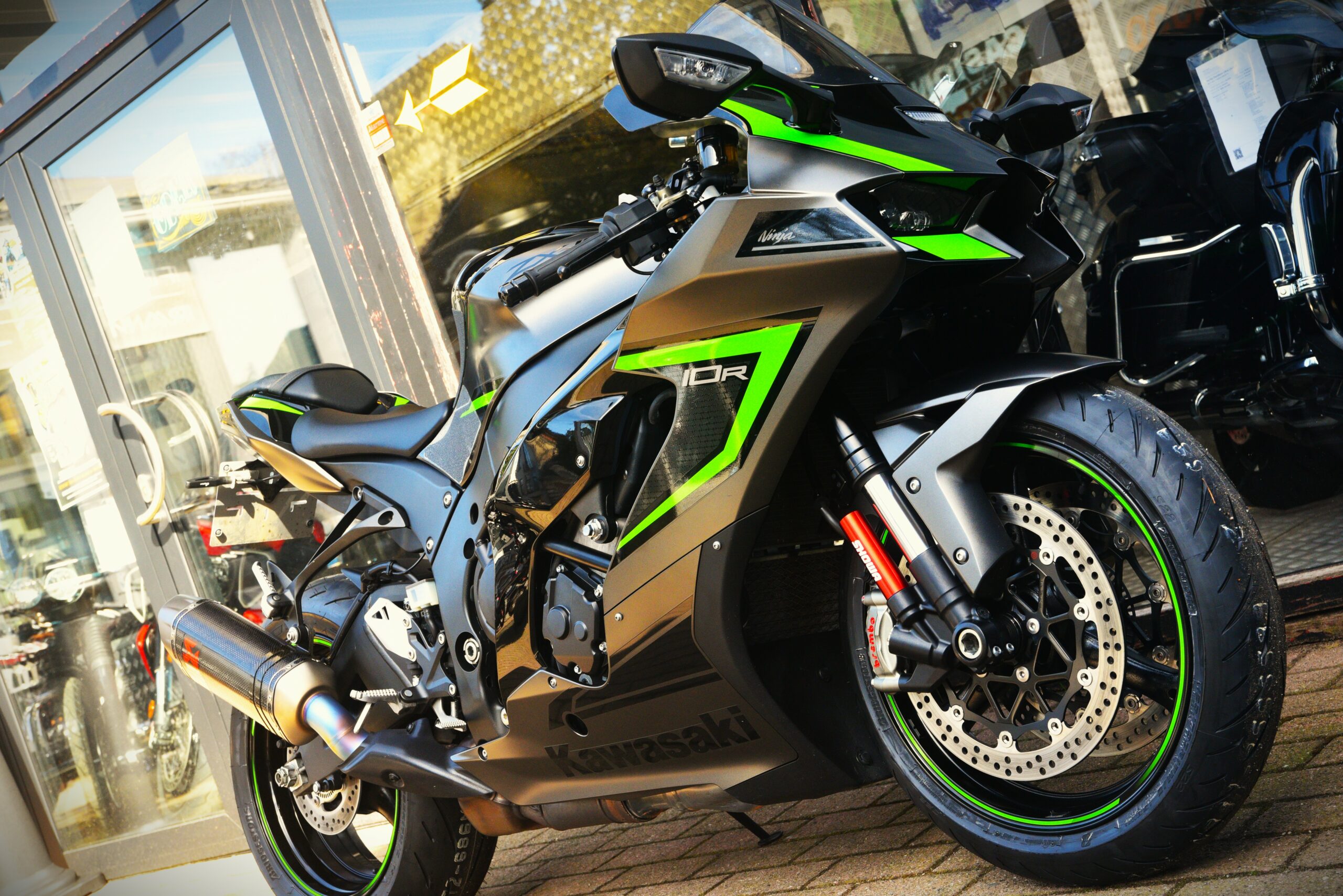 KAWASAKI NINJA ZX-10 R – Image 5