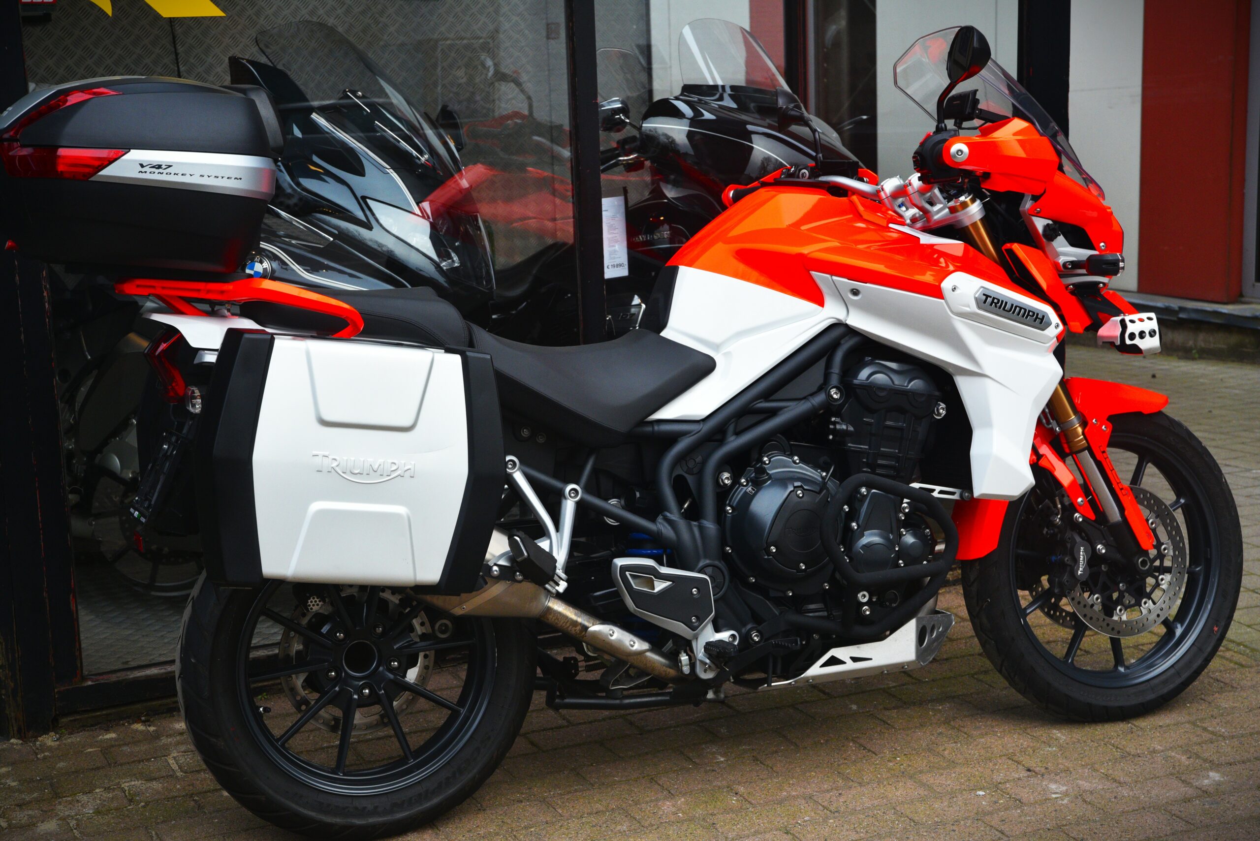 TRIUMPH 1200 TIGER EXPLORER XC – Image 3