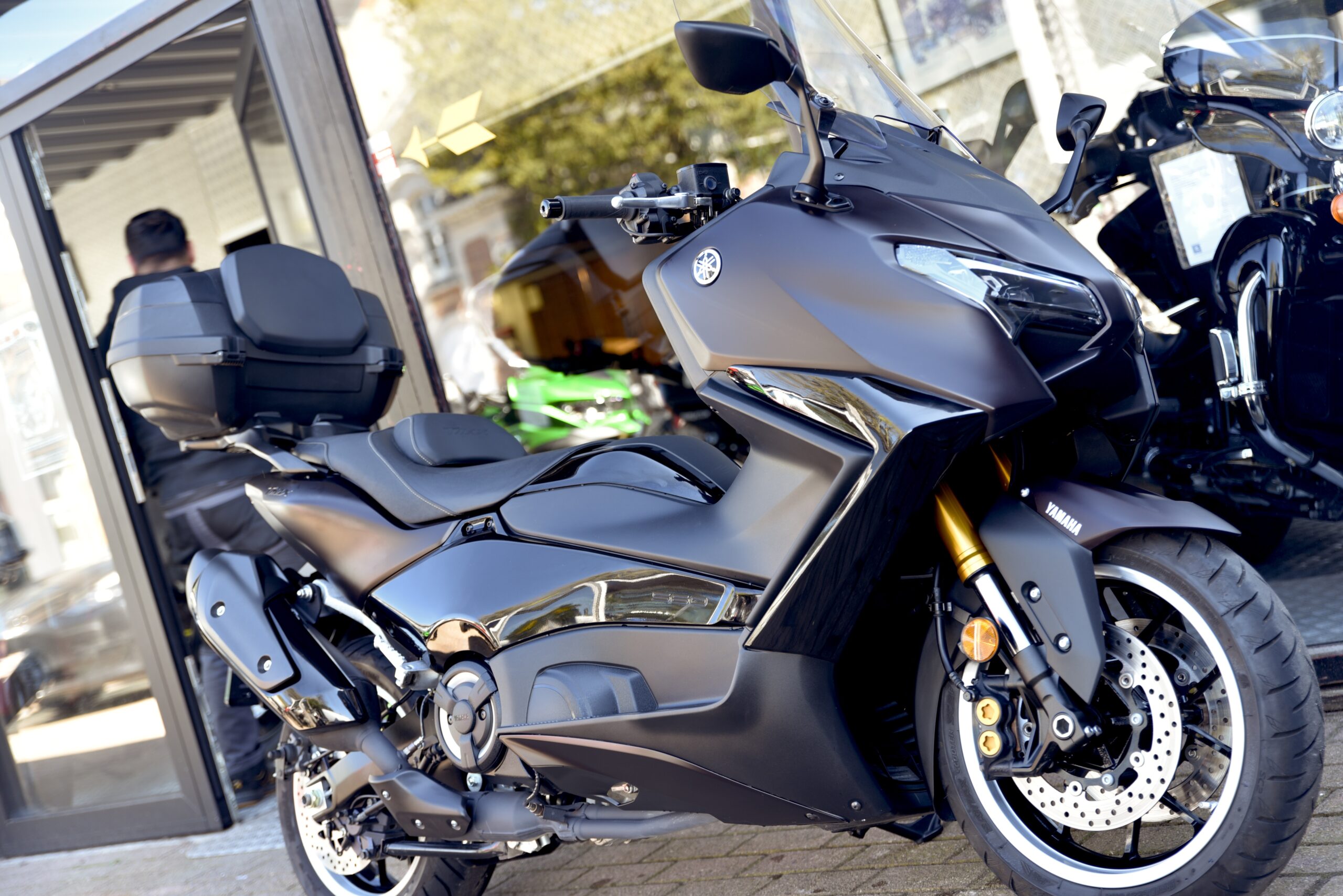 YAMAHA T-MAX 560 TECH MAX – Image 5