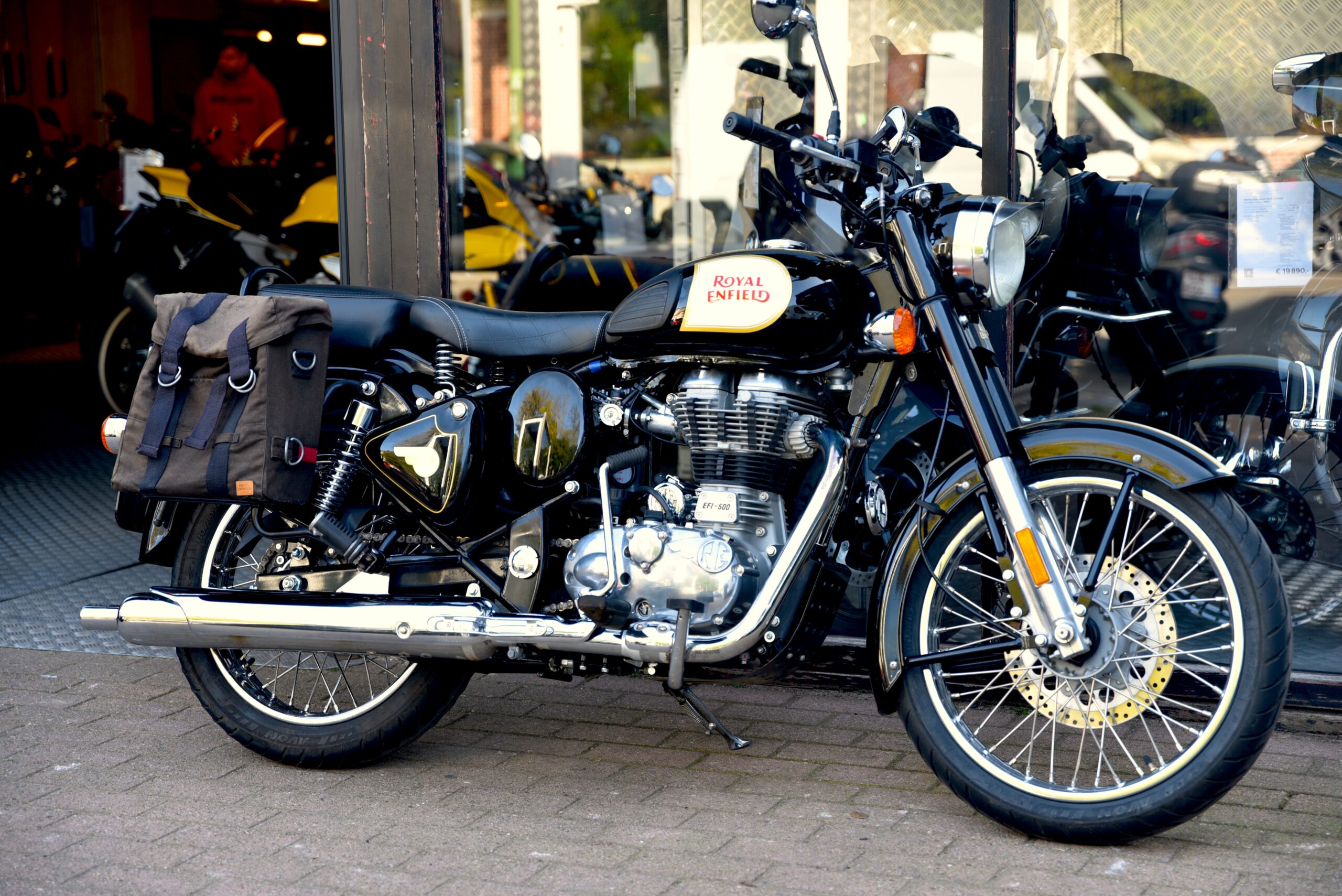 ROYAL ENFIELD BULLET CLASSIC 500 EFI