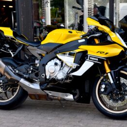 YAMAHA YZF R1 60TH ANNIVERSARY