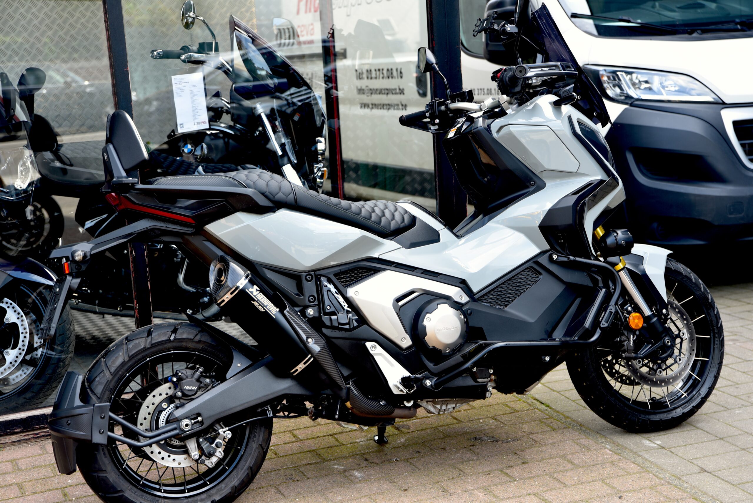 HONDA X-ADV 750 – Image 3