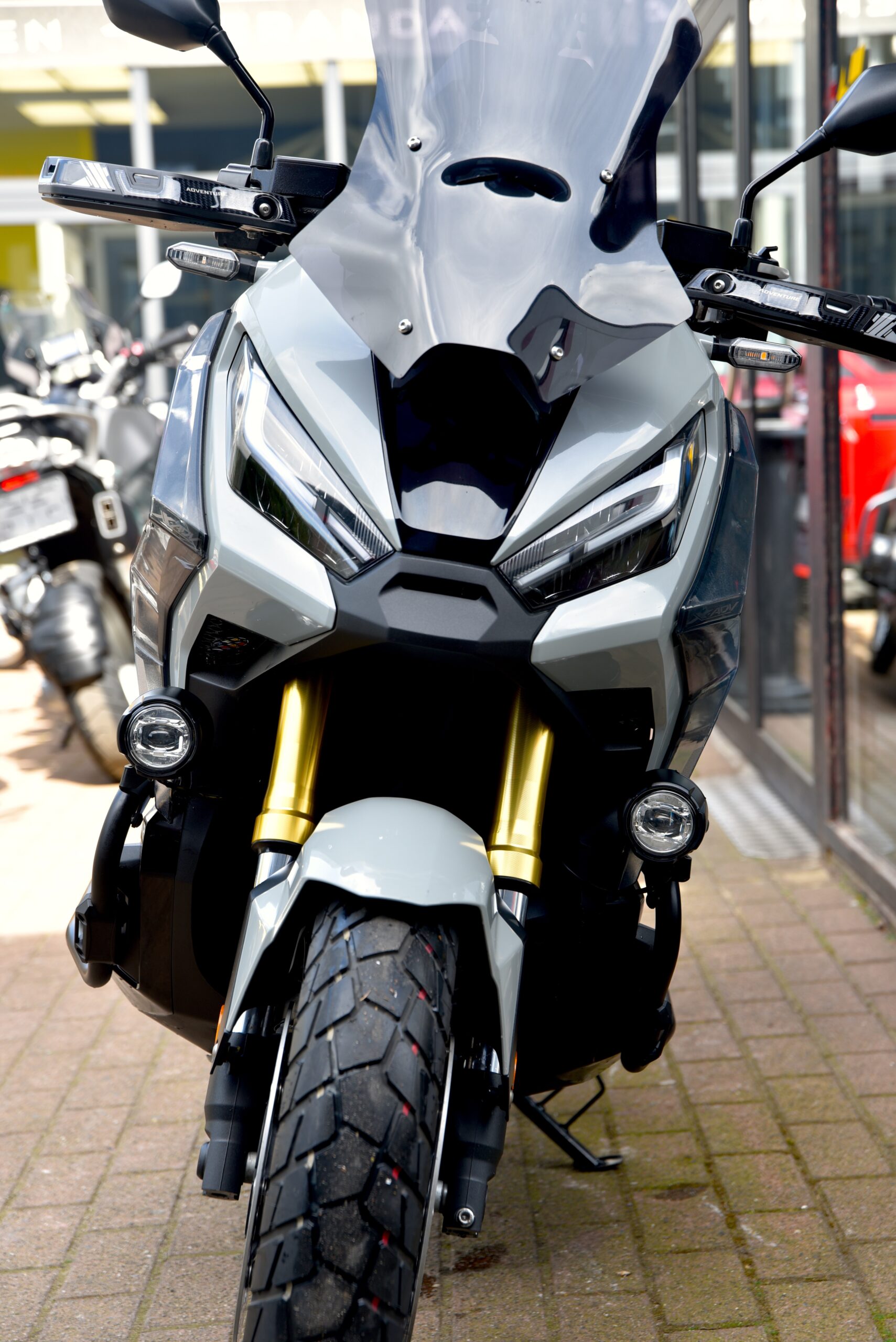 HONDA X-ADV 750 – Image 6