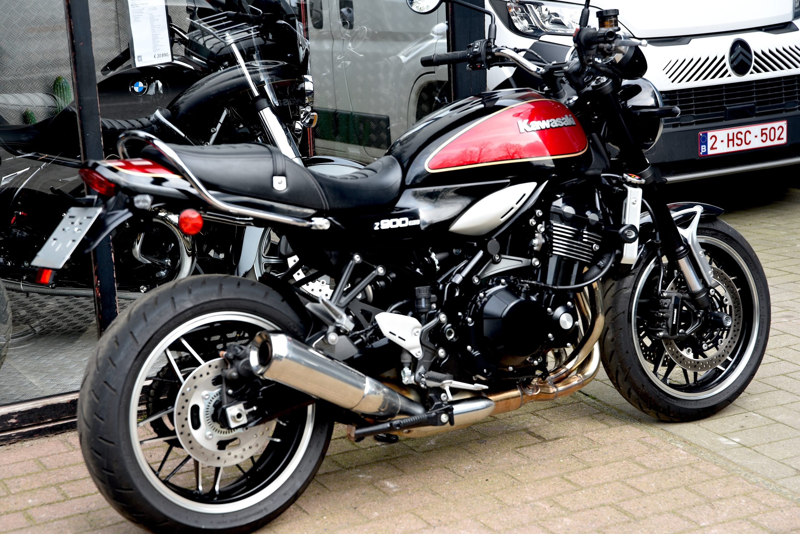 KAWASAKIO Z 900 RS – Image 3