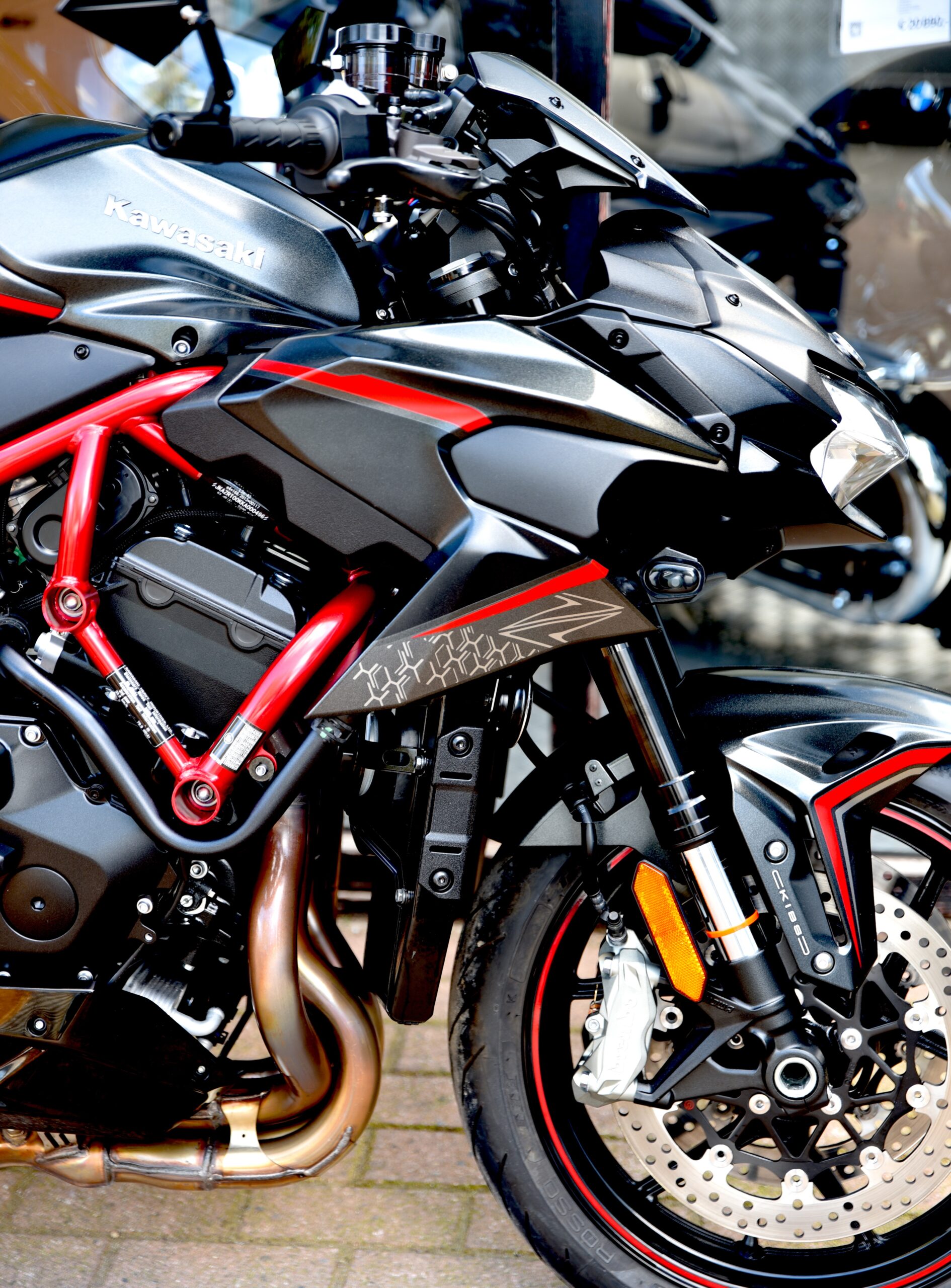 KAWASAKI Z H2 – Image 4